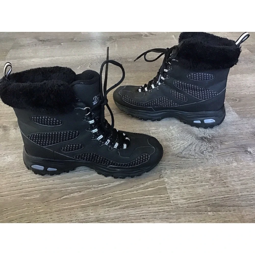 Skechers 22 items